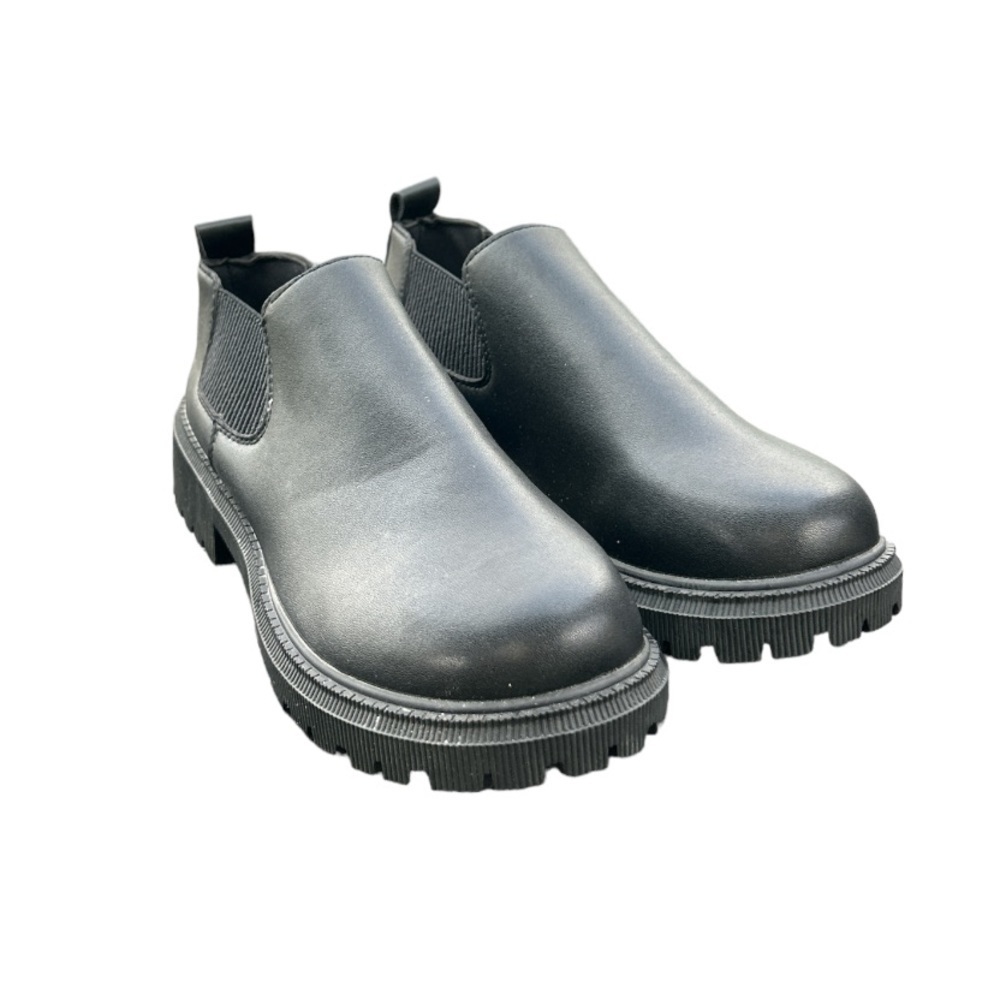 Black Low Cut Boots